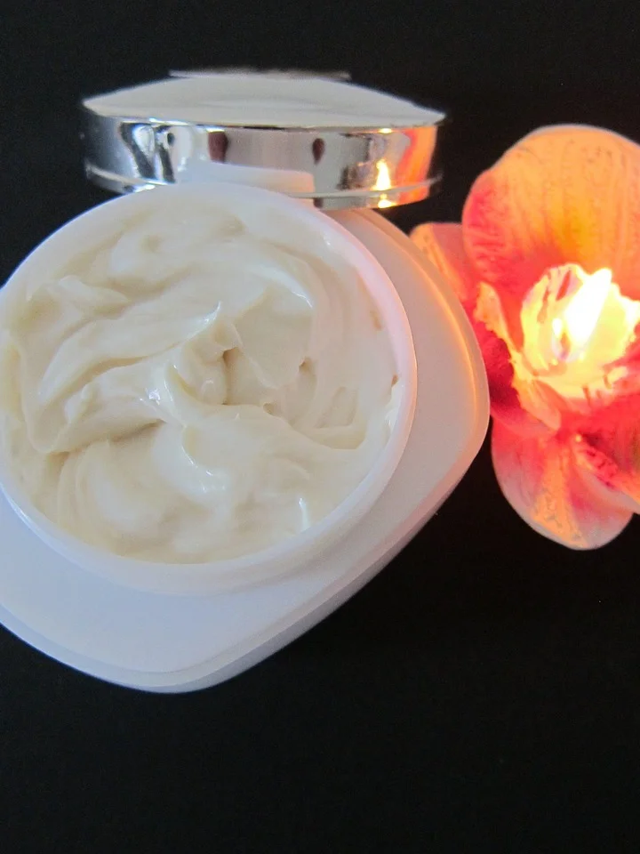 Combining Tretinoin and Azelaic Acid: Your Safe, Effective Routine Guide