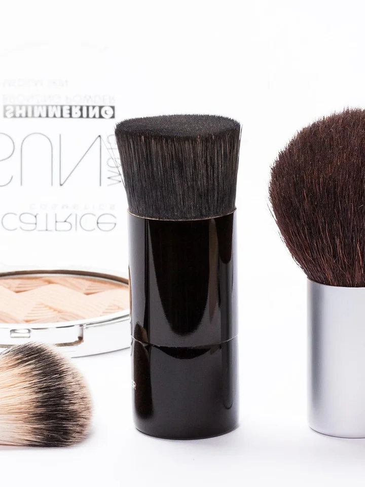 Demystifying Ingredient Lists: Is Cetearyl Alcohol Safe for Sensitive Skin?