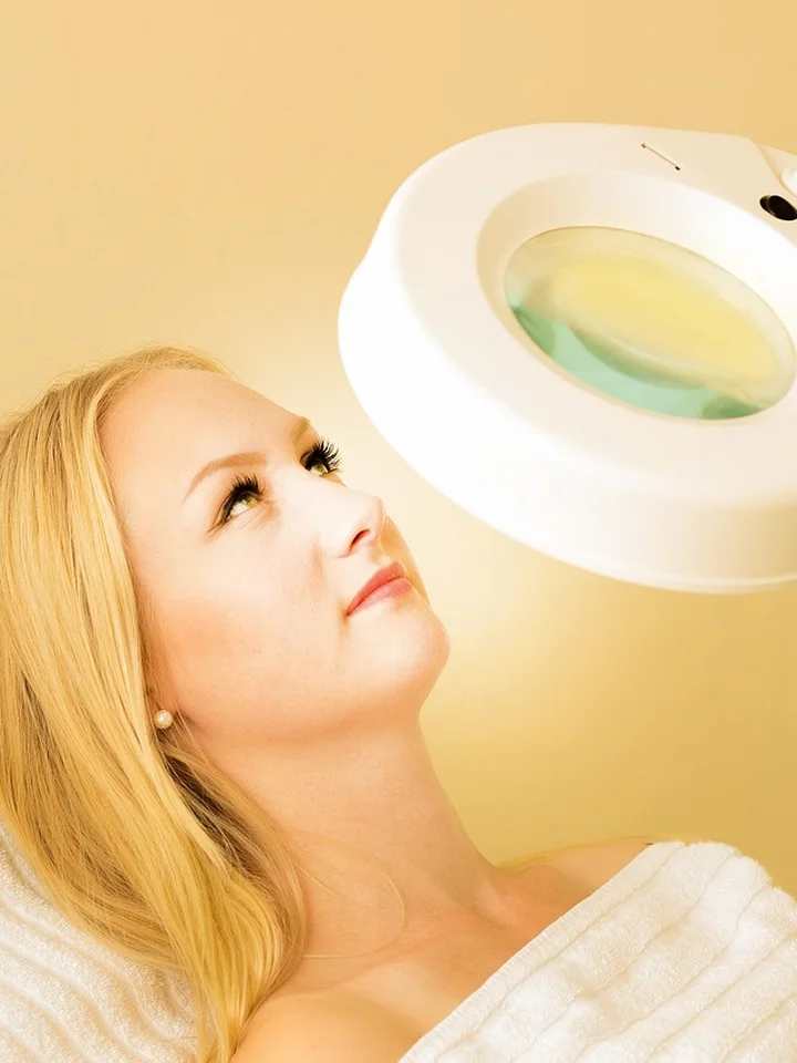 Are Neutrogena Products Non-Comedogenic? Decoding the Label for Clearer Skin