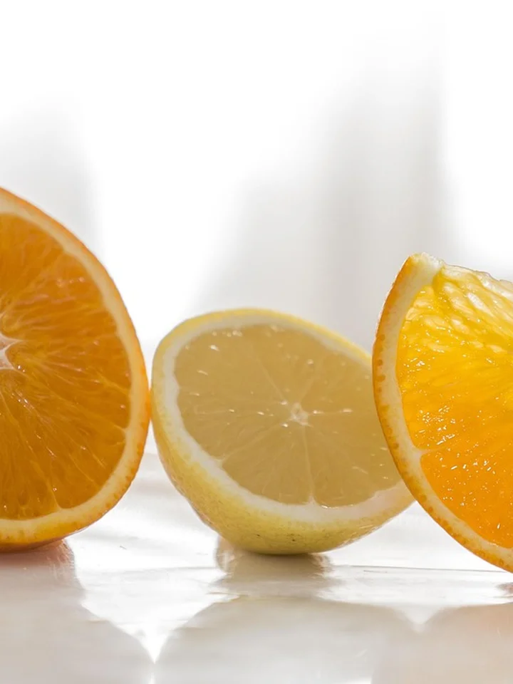 Your Practical Guide to Mixing, Using, Buying, and Storing L-Ascorbic Acid Powder